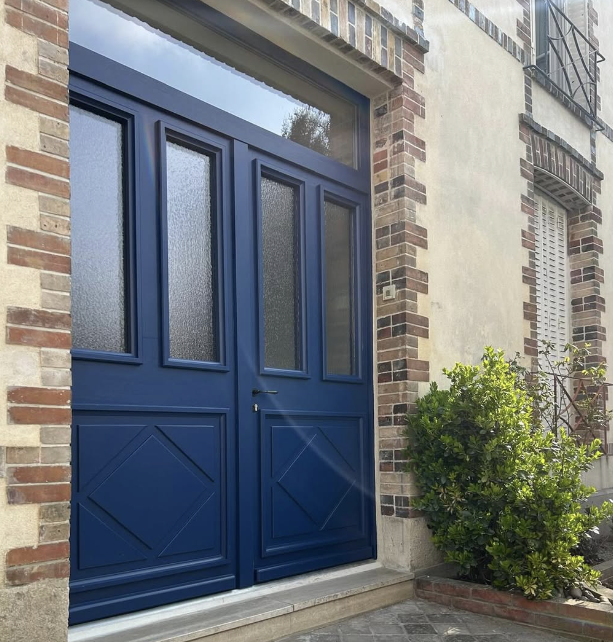 Porte d'entrée sur mesure