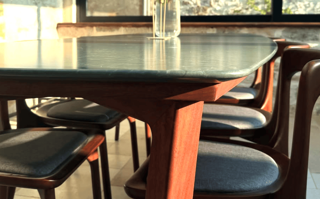 Table sur mesure